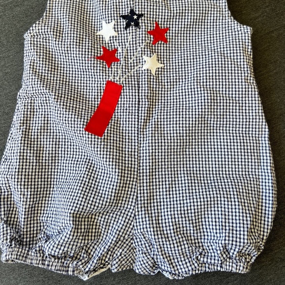 July Fourth Memorial Day Boys Romper Fantasia Too 9M 9 months seersucker romper - Picture 3 of 3